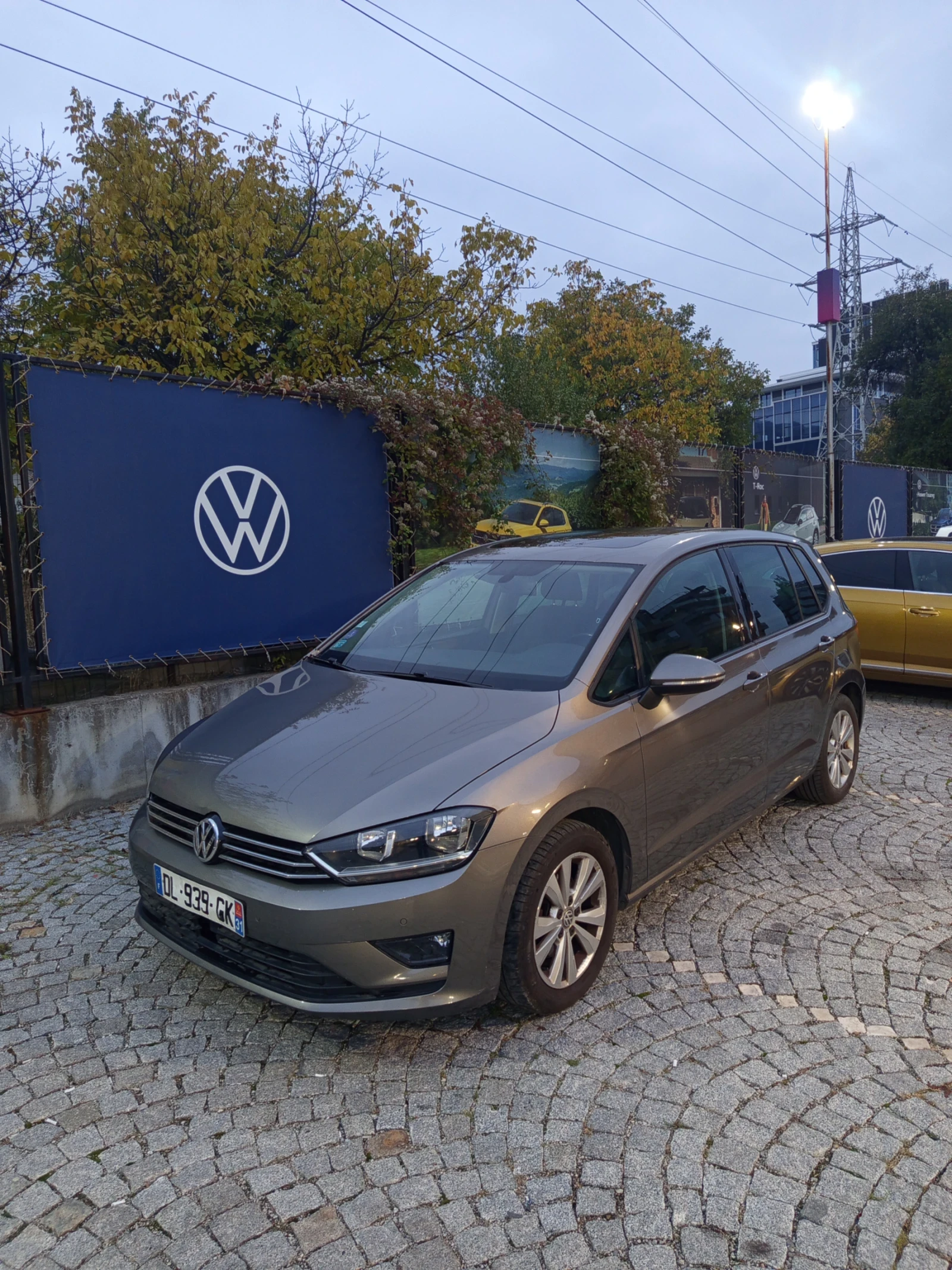 VW Sportsvan Golf 7, Sportvan, бензин 1, 4 TSi - изображение 5