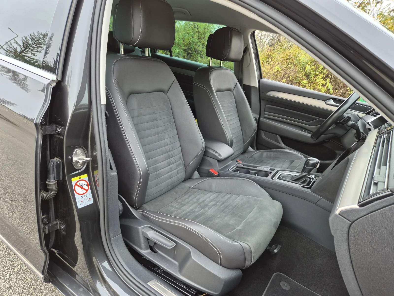 VW Passat Elegance Face Digital Dist Keyless   | Mobile.bg   11