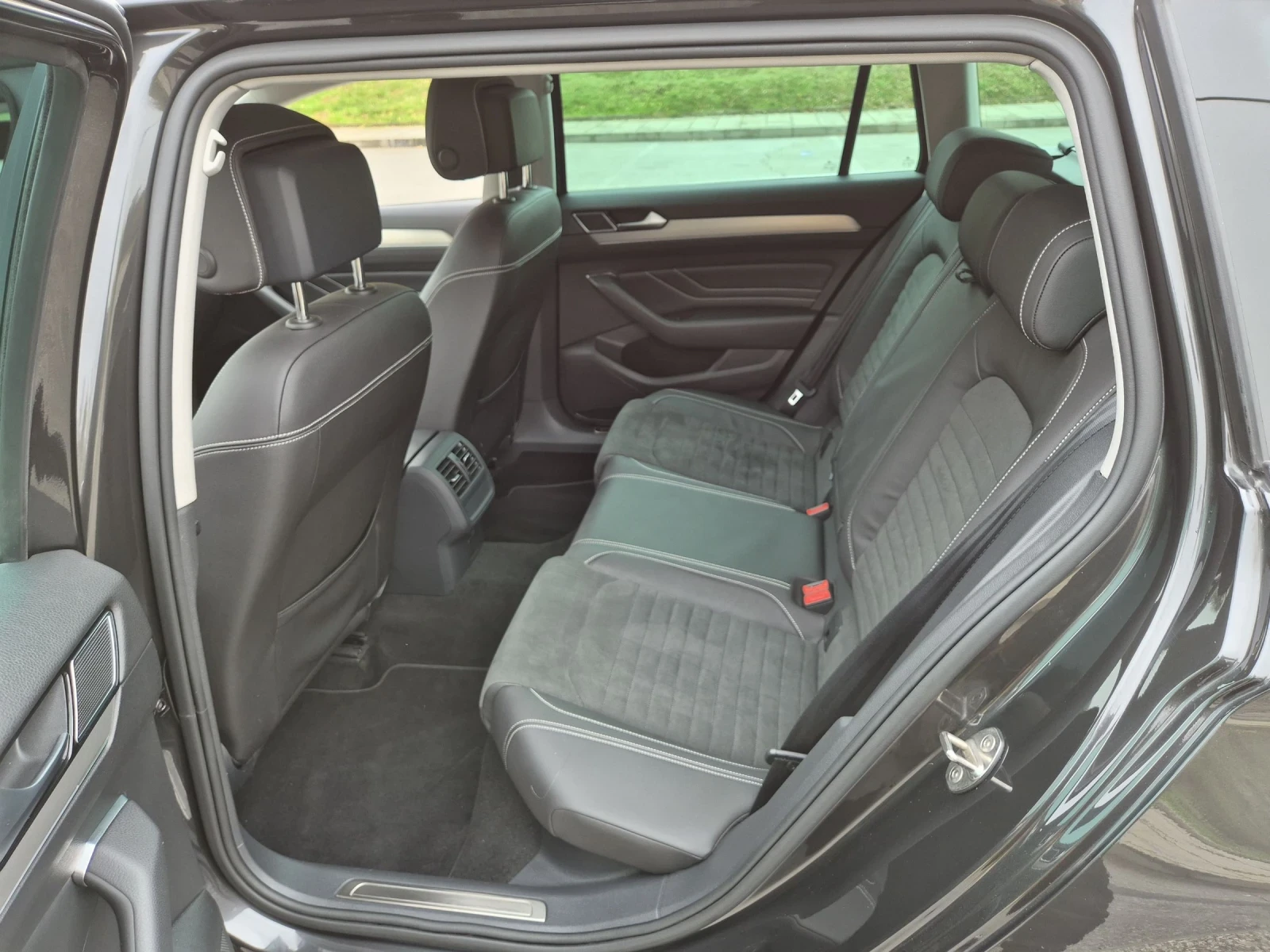 VW Passat Elegance Face Digital Dist Keyless   | Mobile.bg   12