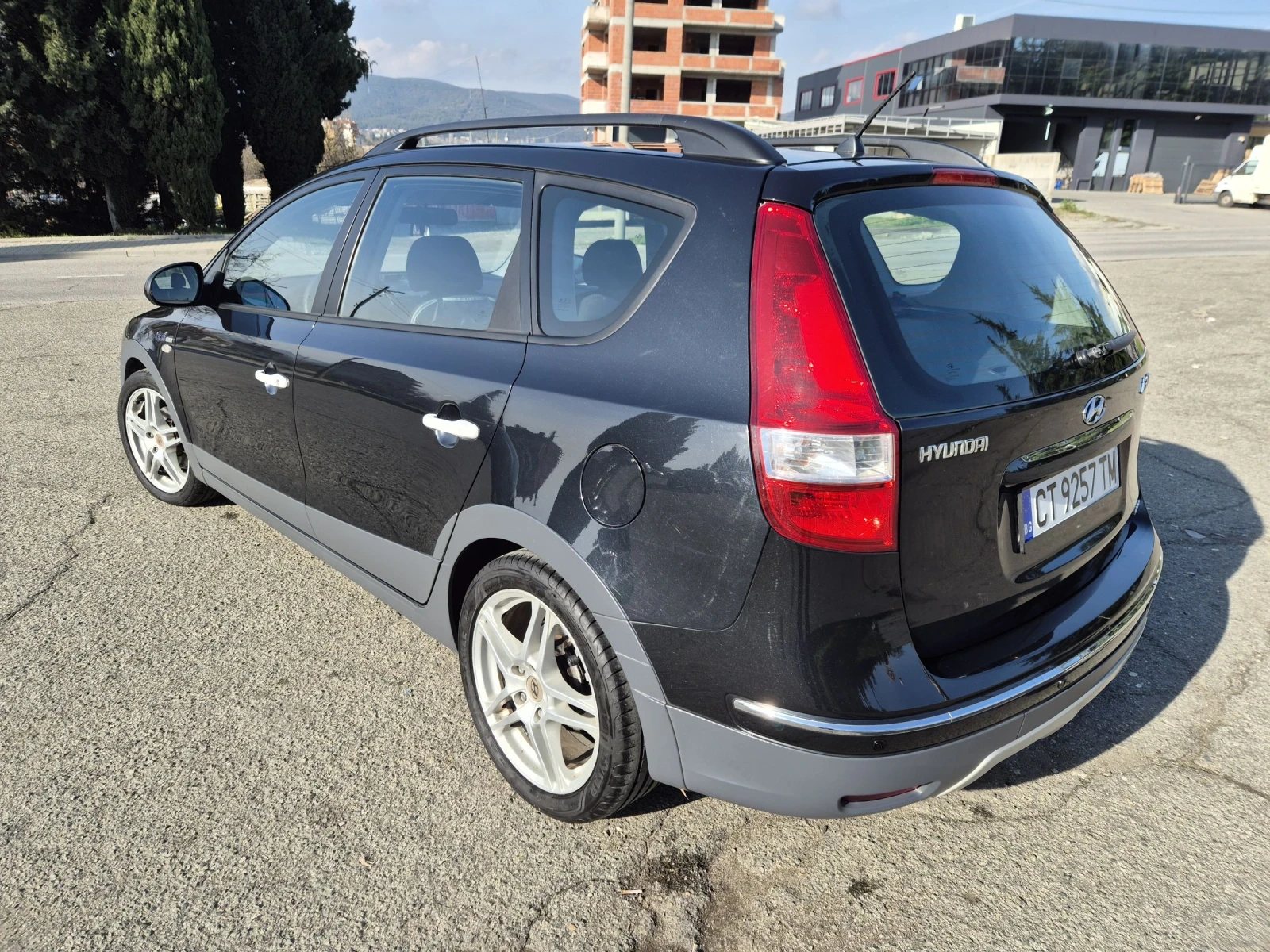 Hyundai I30 CW 1.4 118000км  - изображение 4