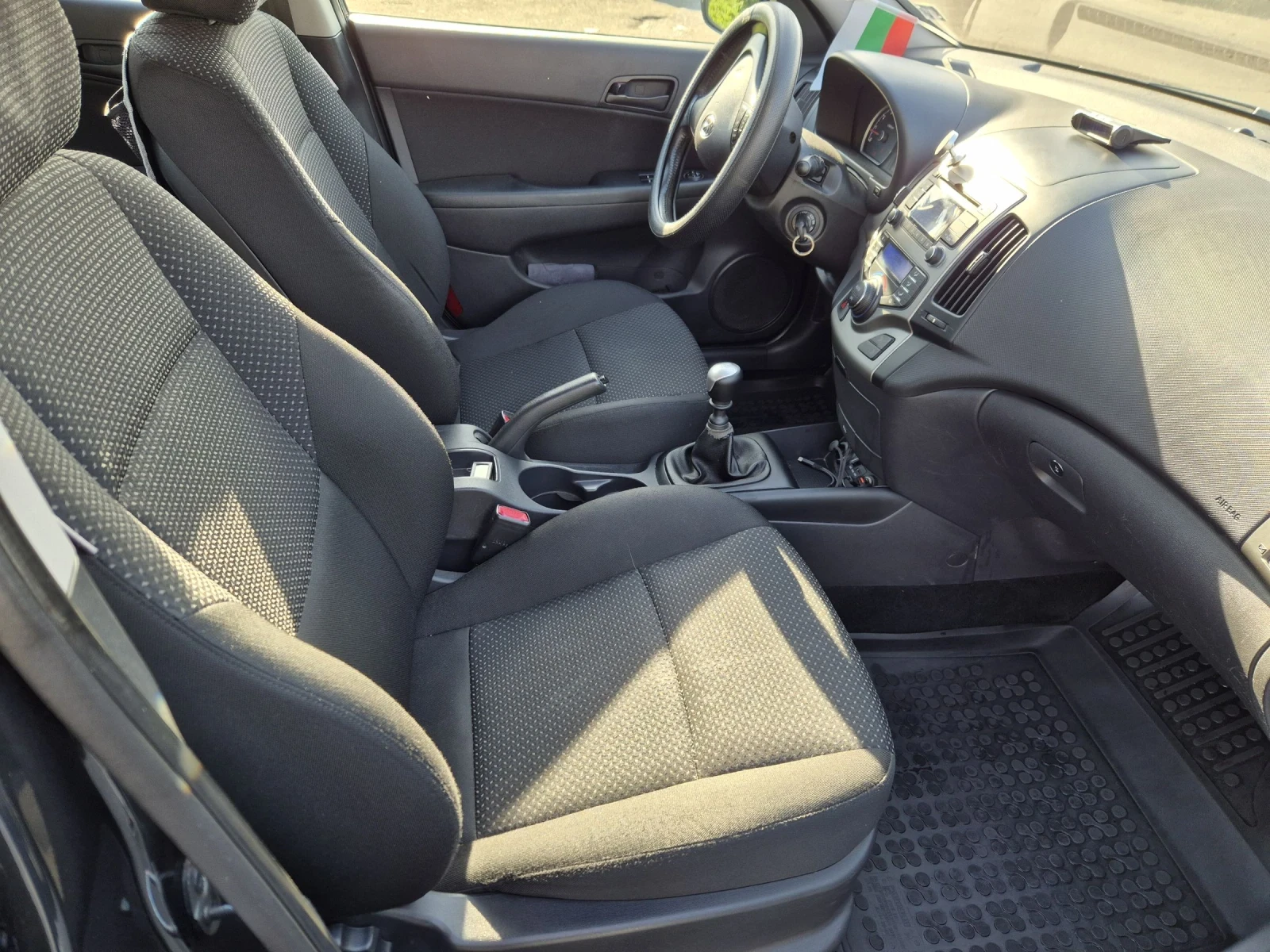 Hyundai I30 CW 1.4 118000км  - изображение 7