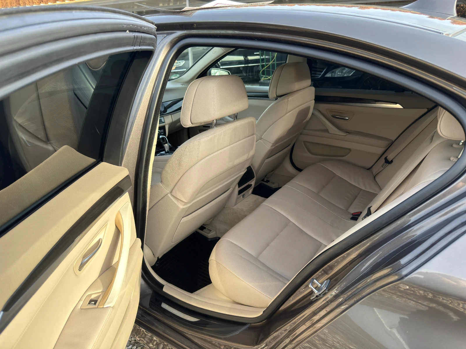 BMW 535 3.0 D 303 kc - изображение 10