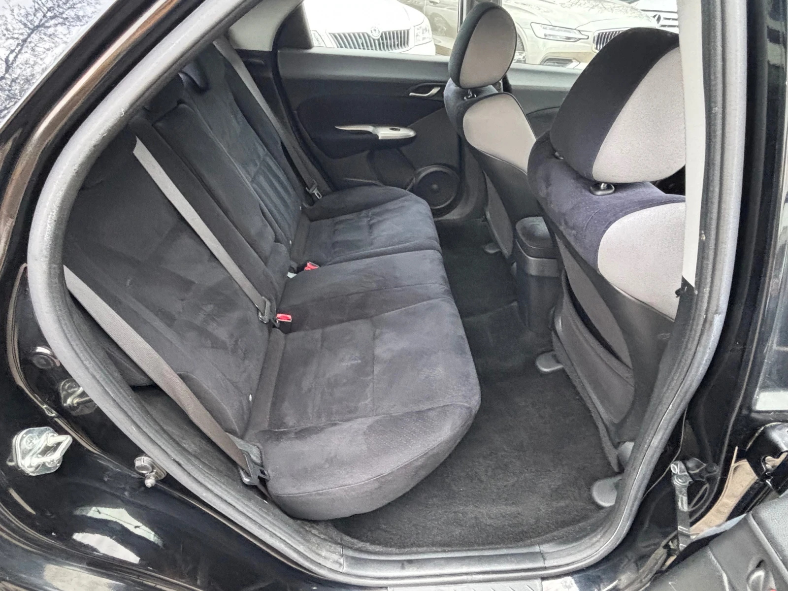 Honda Civic 1.4 i-dsi comfort LE - изображение 8