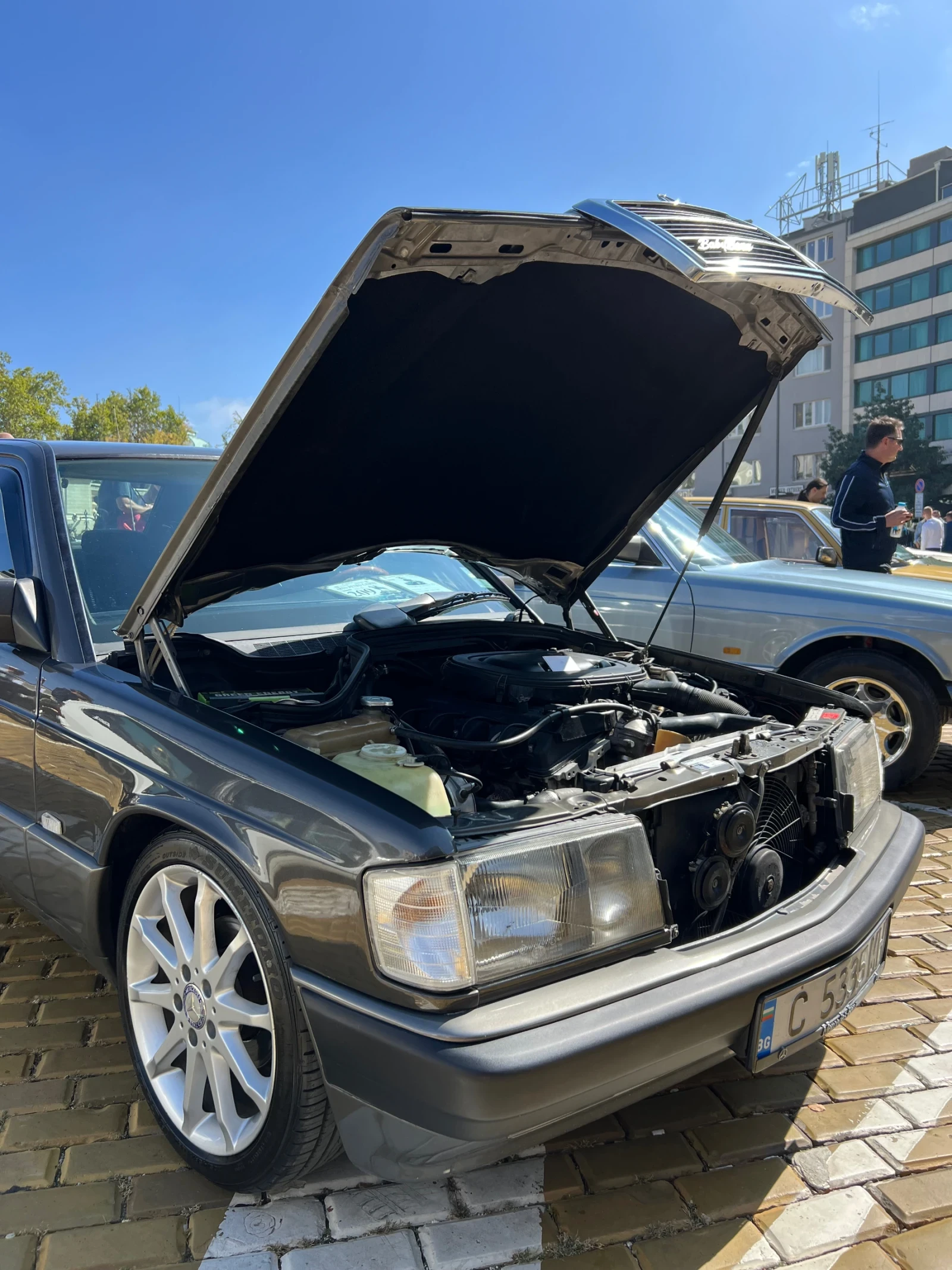 Mercedes-Benz 190 2.0E, КЛИМАТИК, снимка 12 - Автомобили и джипове - 54175924