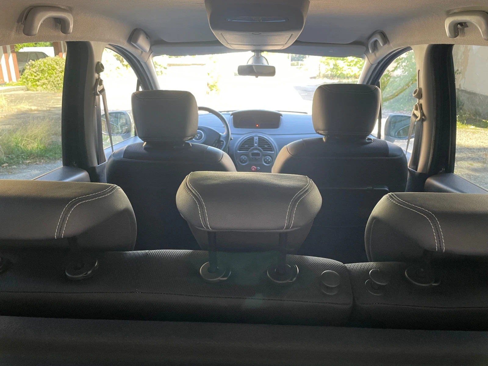 Renault Modus TURBO, снимка 8 - Автомобили и джипове - 54237443