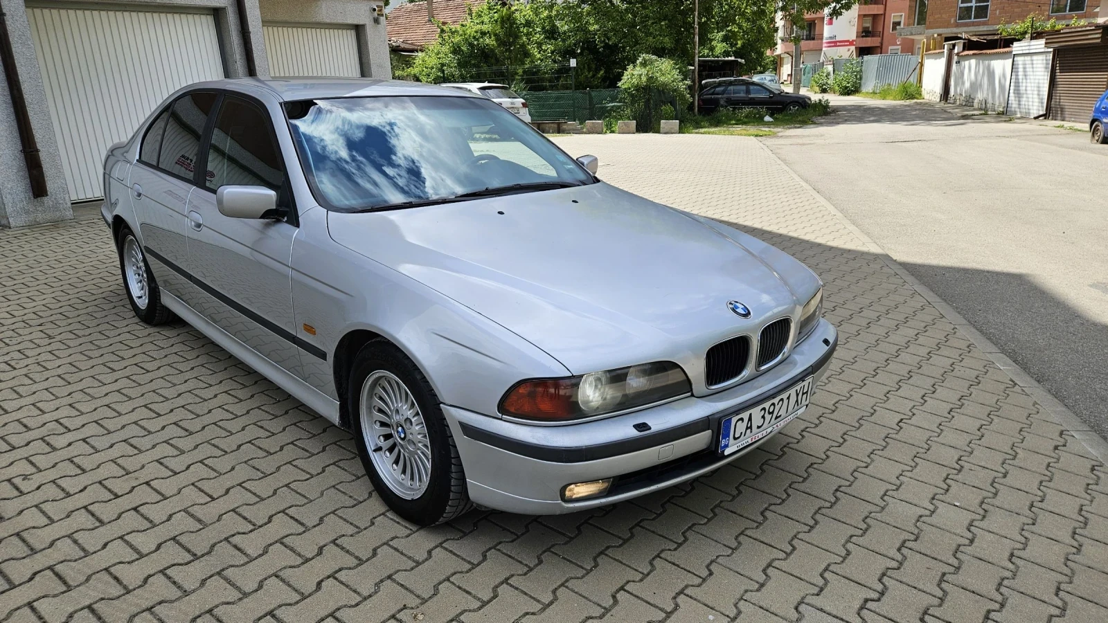 BMW 530 530, снимка 2 - Автомобили и джипове - 54567905