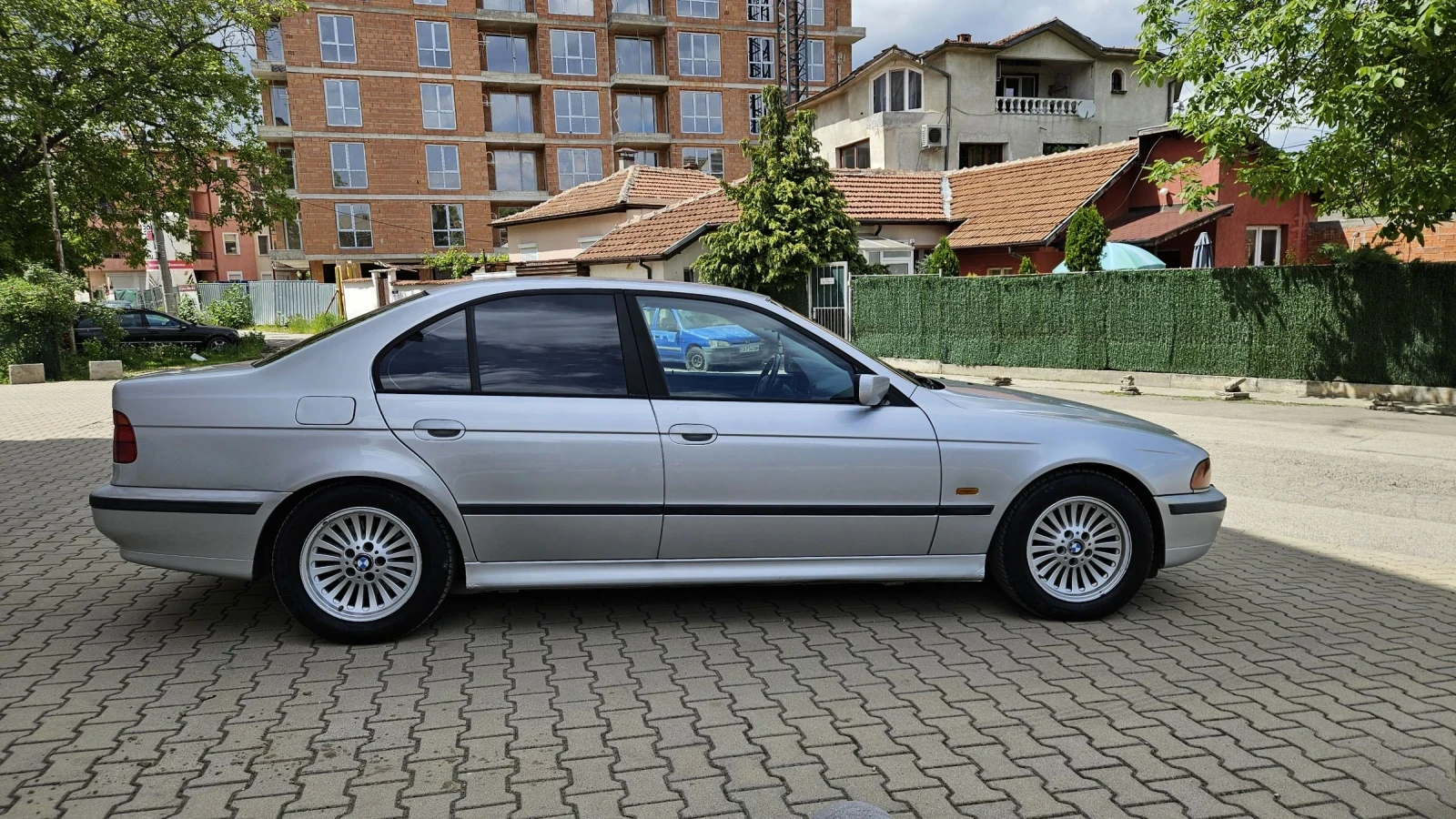 BMW 530 530, снимка 3 - Автомобили и джипове - 54567905