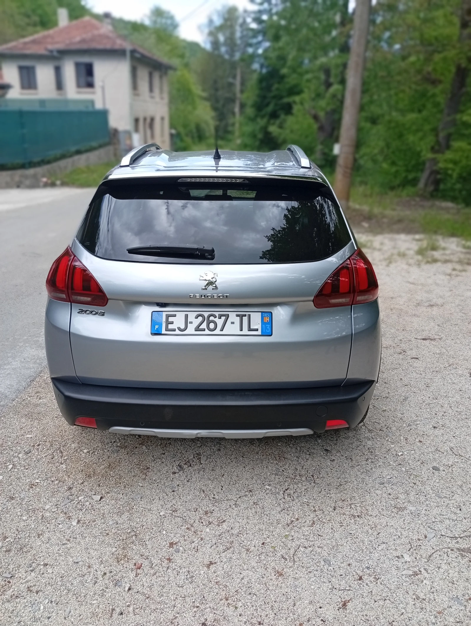 Peugeot 2008 1.6 HDI, снимка 5 - Автомобили и джипове - 54611113