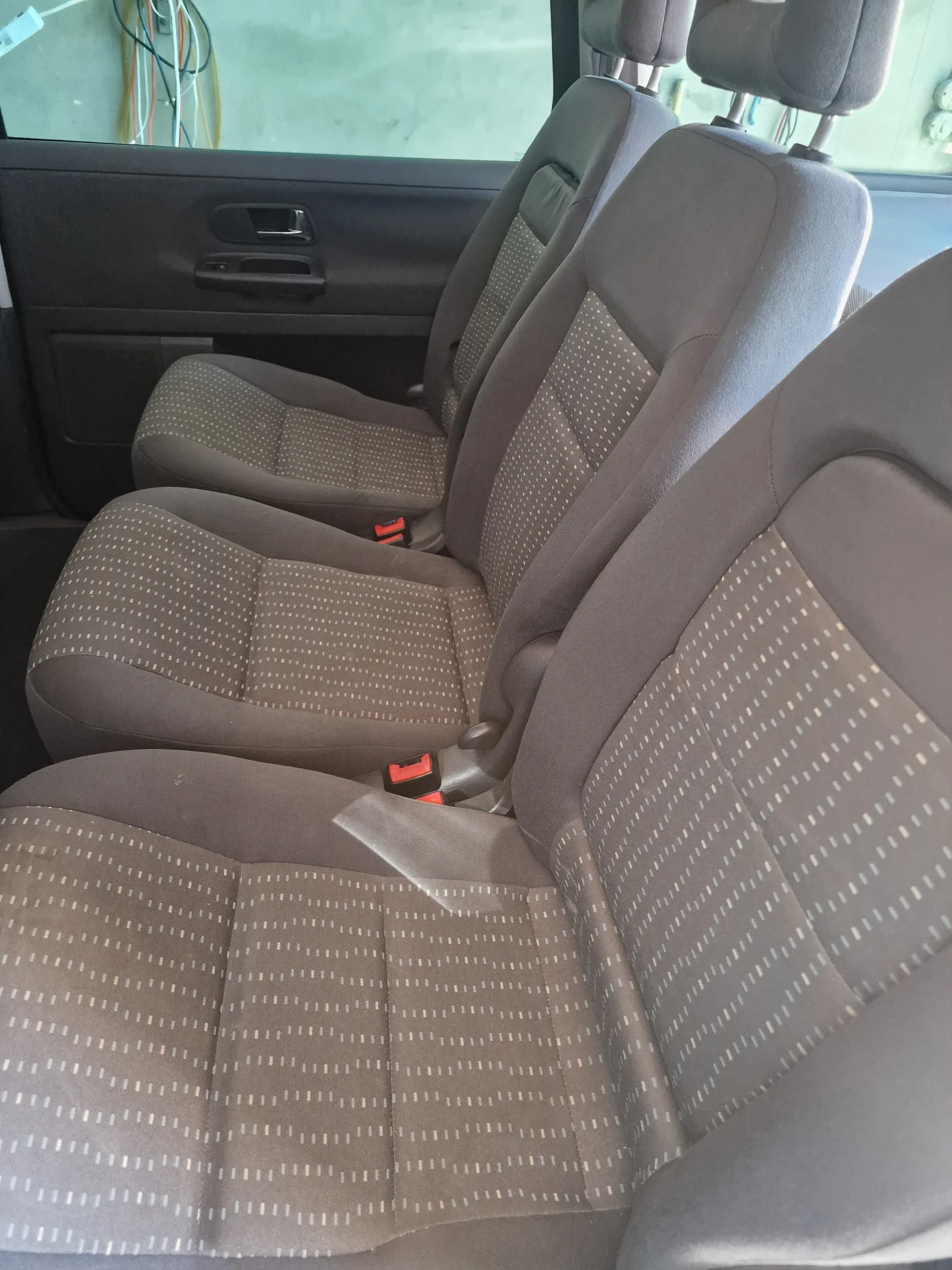 Seat Alhambra, снимка 12 - Автомобили и джипове - 54737731