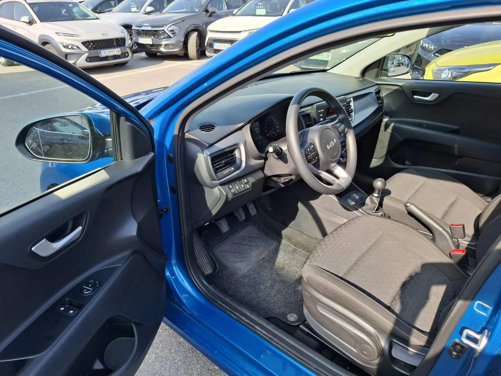 Kia Rio 1.2 cvvt Гаранция, снимка 8 - Автомобили и джипове - 55144496