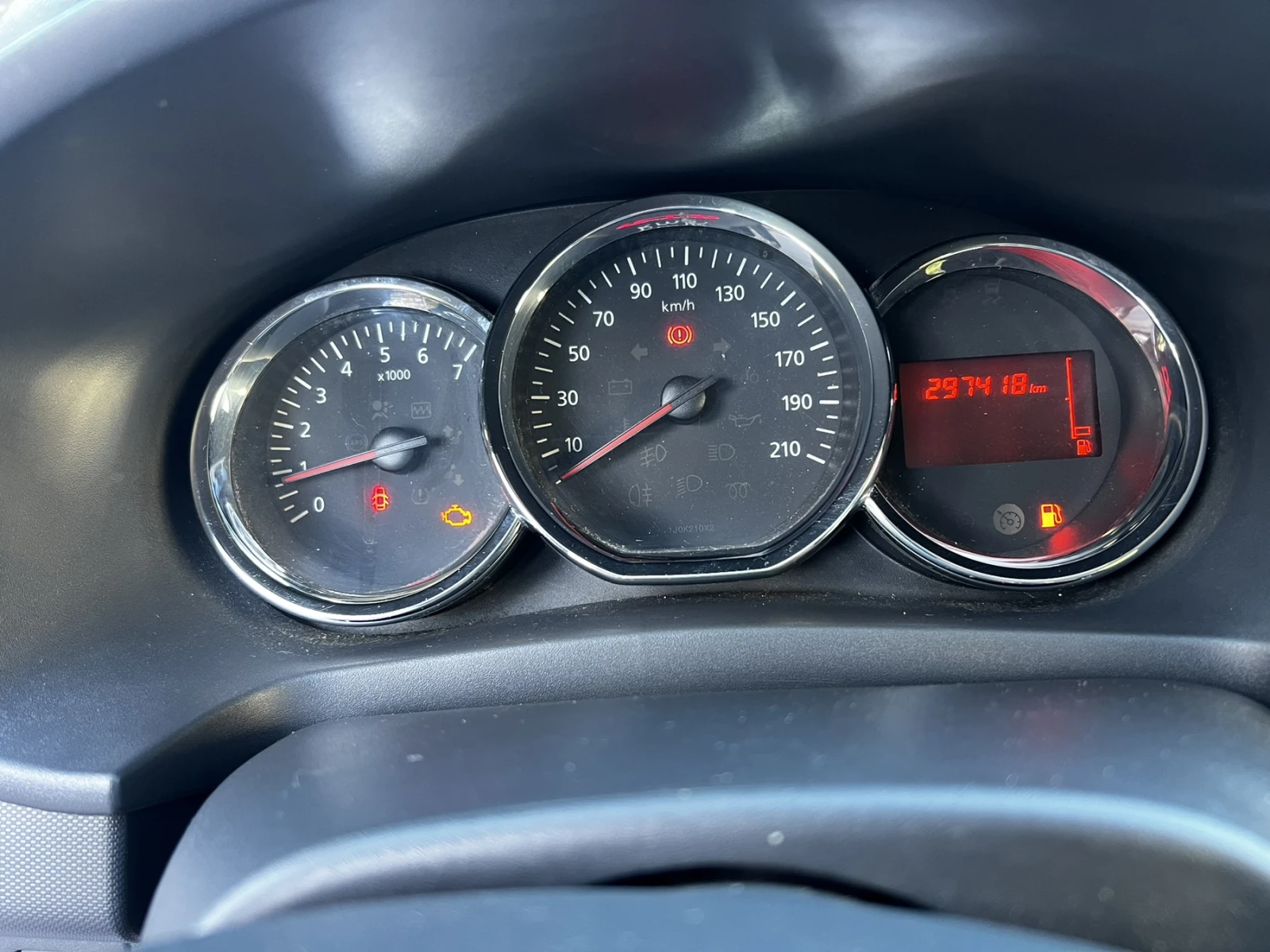Dacia Sandero ГАЗОВ ИНЖЕКЦИОН , снимка 9 - Автомобили и джипове - 55993175