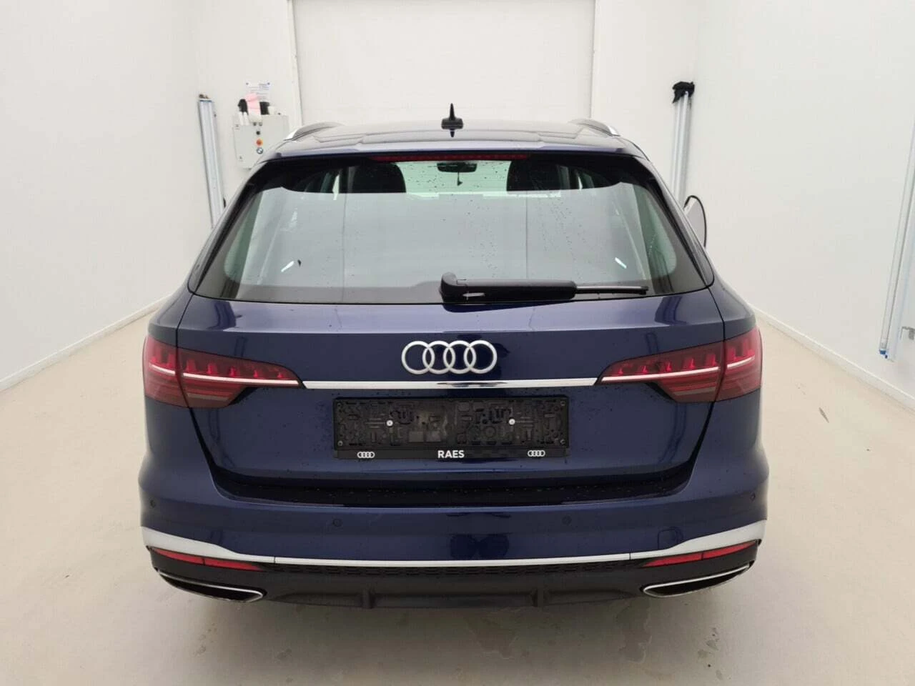 Audi A4 TDi S-Line LED-Matrix Навигация, снимка 5 - Автомобили и джипове - 56069064