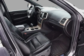 Jeep Grand cherokee OVERLAND* DISTRONIK* BI-XENON* PANO* V6 PENTASTAR, снимка 13