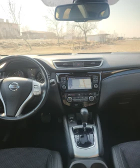 Nissan Qashqai TEKNA 1.6 131кс  FULL PANORAMA 360 , снимка 7