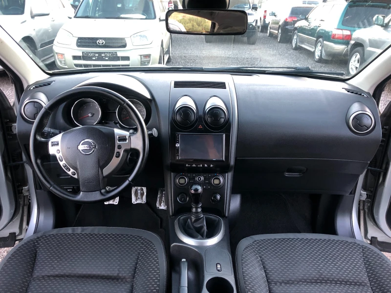 Nissan Qashqai 1.5 DCI ITALIA PANORAMA, снимка 15 - Автомобили и джипове - 47596942