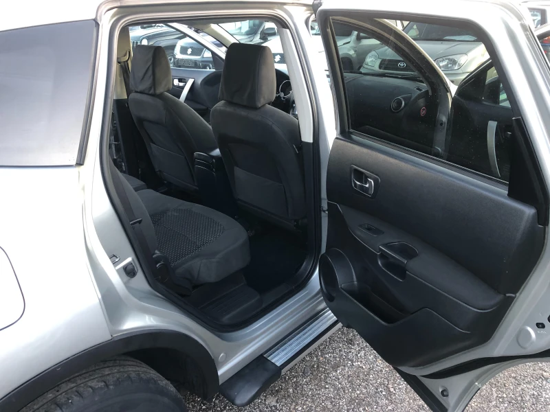 Nissan Qashqai 1.5 DCI ITALIA PANORAMA, снимка 12 - Автомобили и джипове - 47596942