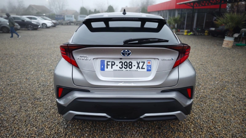 Toyota C-HR BATTERY LIFE450000km/DISTR/СЛЕДИ ПЪТ И ЗНАЦИ/ПОДГР, снимка 9 - Автомобили и джипове - 52565635