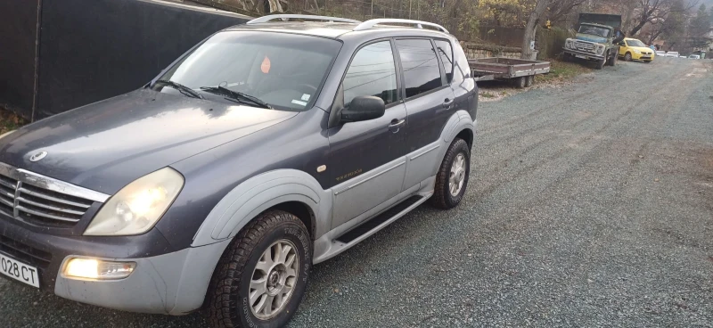 SsangYong Rexton, снимка 2 - Автомобили и джипове - 52595890