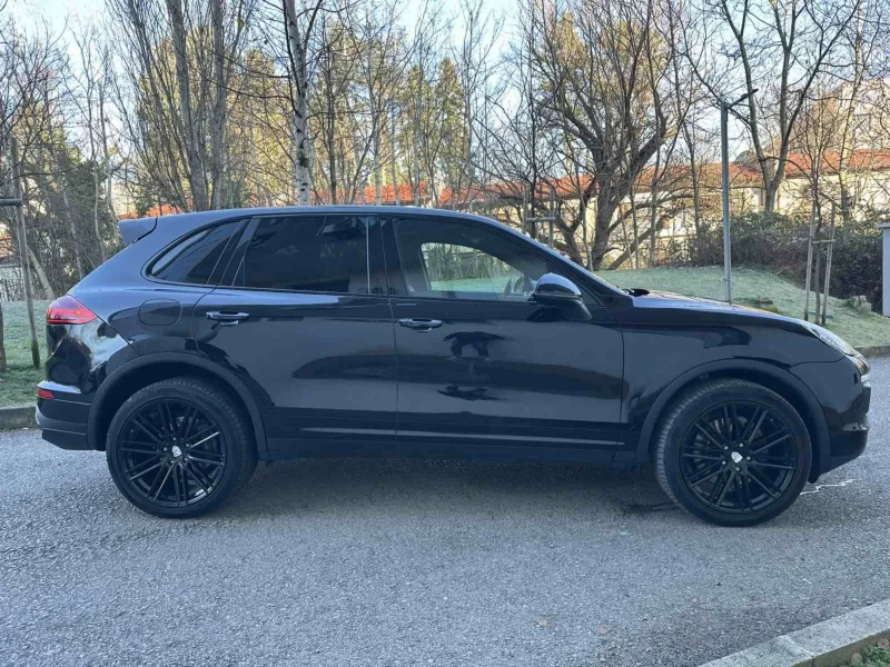 Porsche Cayenne 3.0d / FACE / ПОДГРЕВ / ВЕНТИЛАЦИЯ , снимка 8 - Автомобили и джипове - 52802236