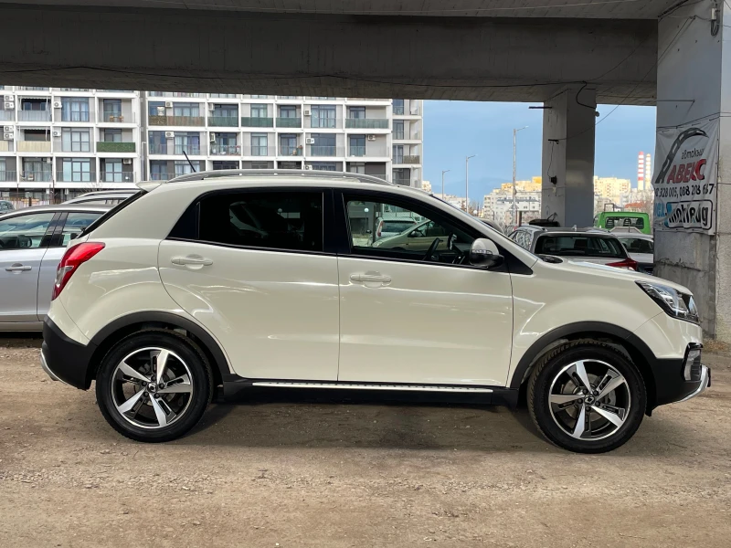 SsangYong Korando КАТО НОВ!!!, снимка 4 - Автомобили и джипове - 53021950