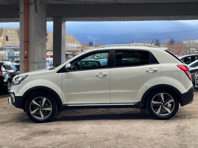 SsangYong Korando КАТО НОВ!!!, снимка 7 - Автомобили и джипове - 53021950