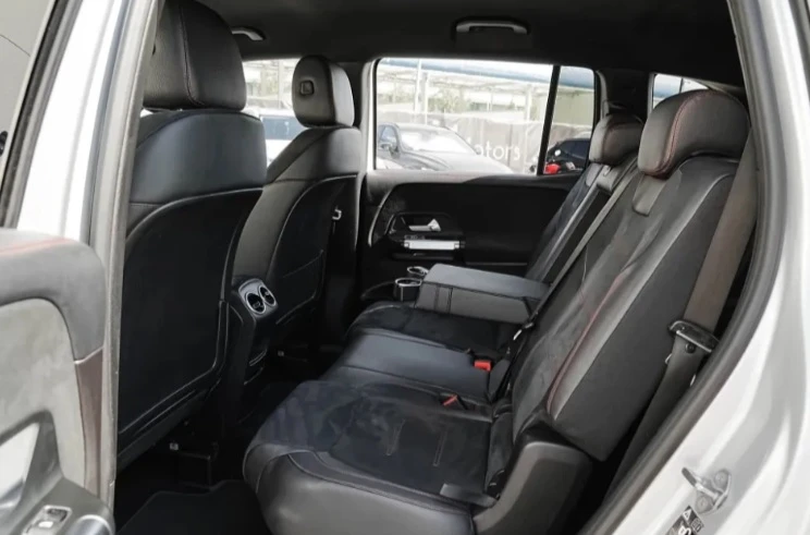 Mercedes-Benz GLB 220d 4Matic AMG line | Mobile.bg   7