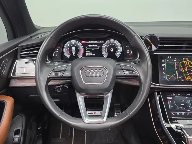 Audi Q7 3.0 TDI Quattro, снимка 14 - Автомобили и джипове - 55951545