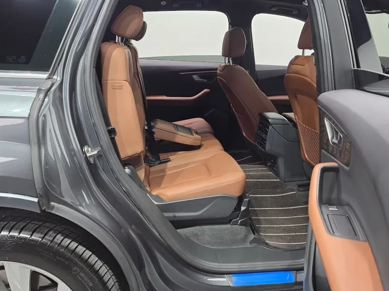 Audi Q7 3.0 TDI Quattro, снимка 12 - Автомобили и джипове - 55951545