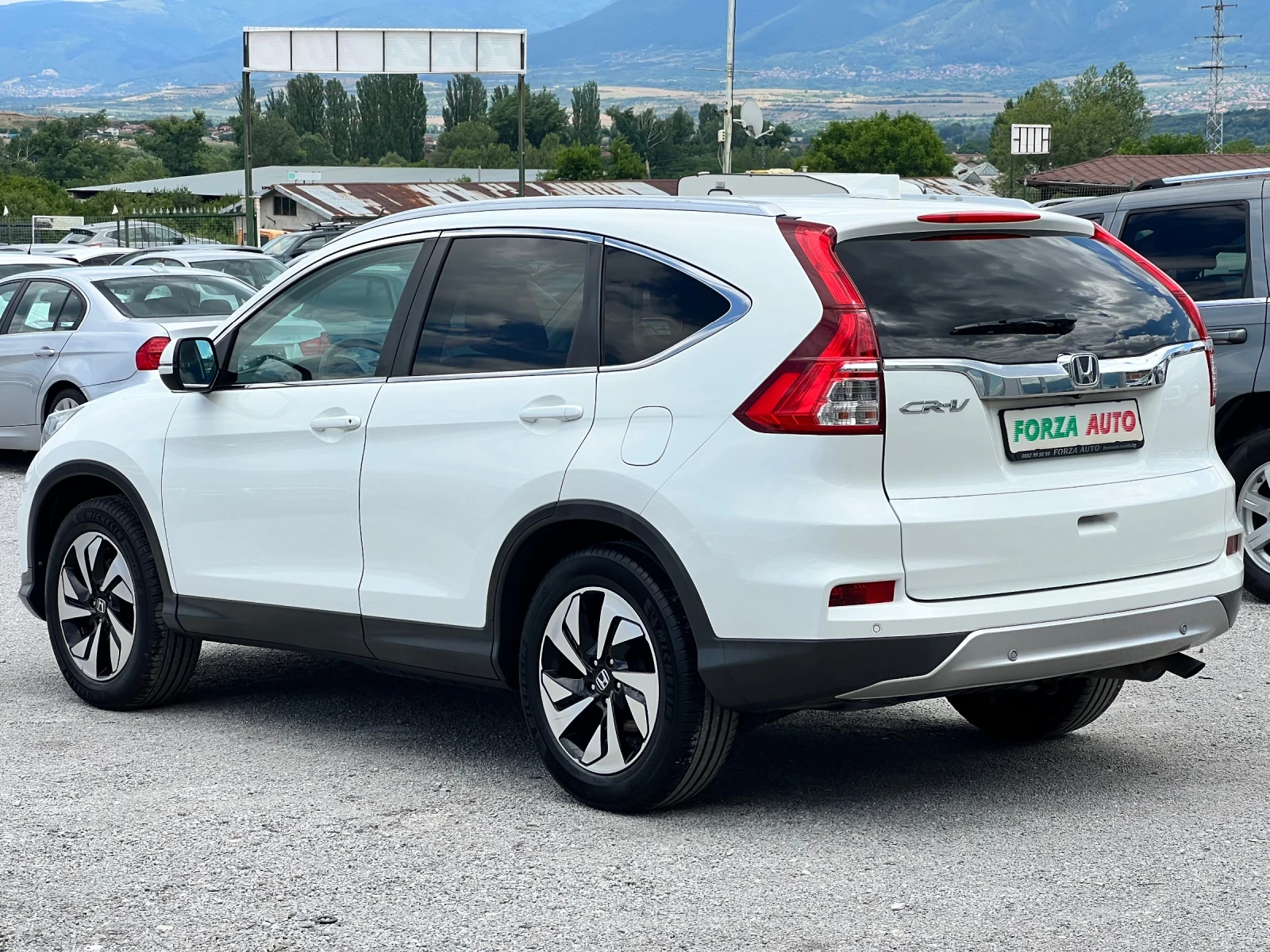 Honda Cr-v 1.6I-DTEC-FACELIFT-4X4-EXECUTIVE-КАМЕРА-LED - изображение 6