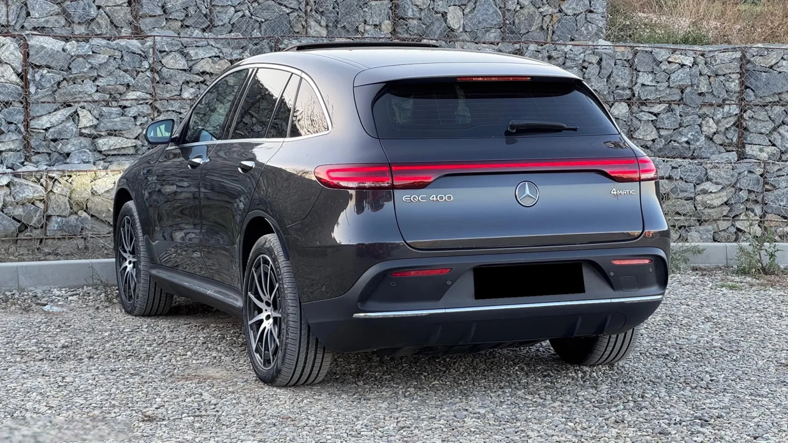 Mercedes-Benz EQC 400 AMG Line 4Matic - изображение 4