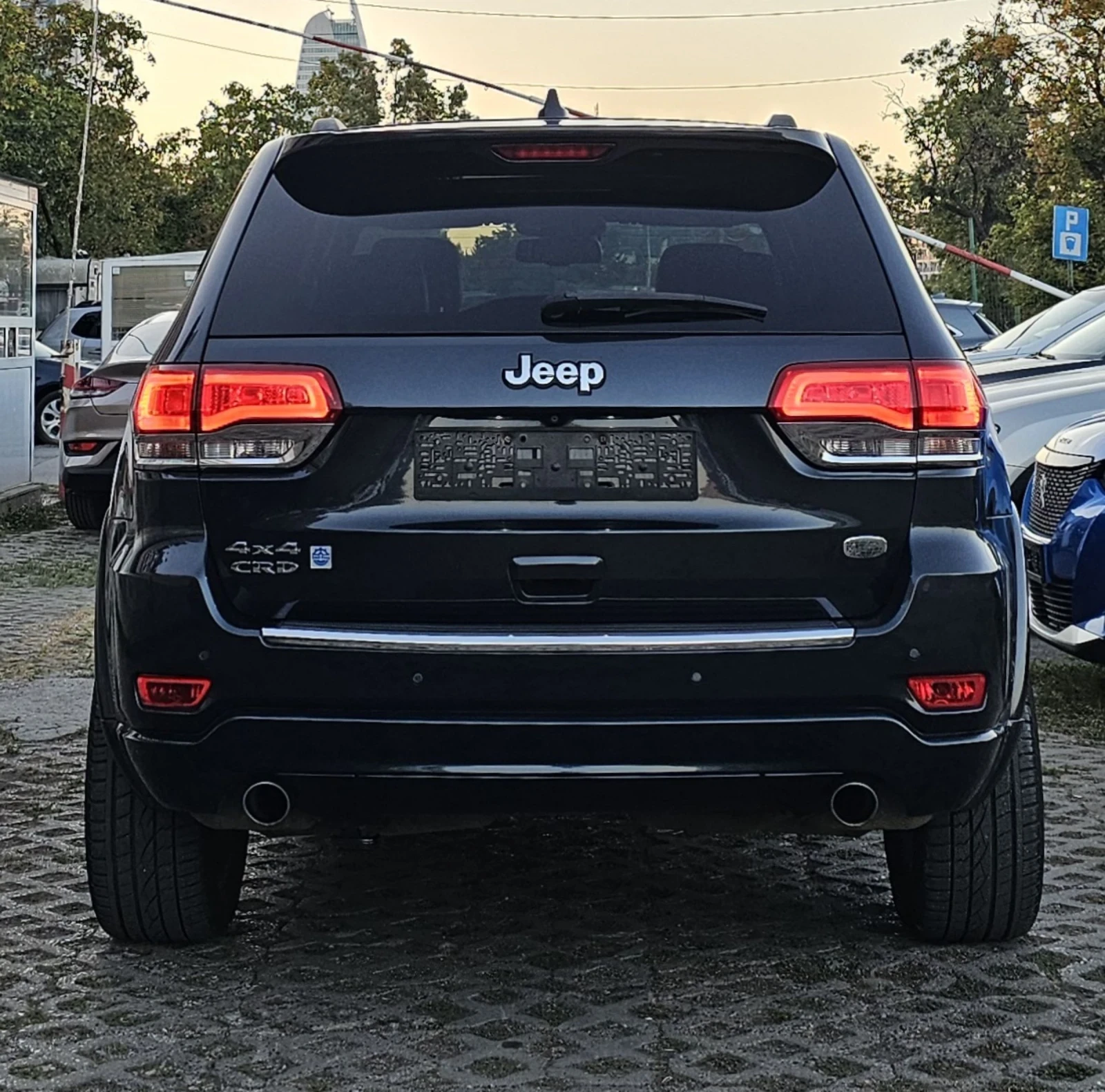 Jeep Grand cherokee 3.0 CRDI 250к.с. Overland Напълно Обслужен  - изображение 5