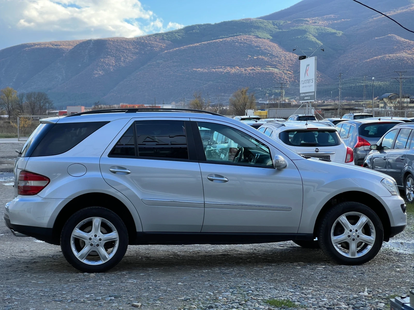 Mercedes-Benz ML 350 272к.с/7G/Пружини/Подгряване/Италия/ реални км! - изображение 4