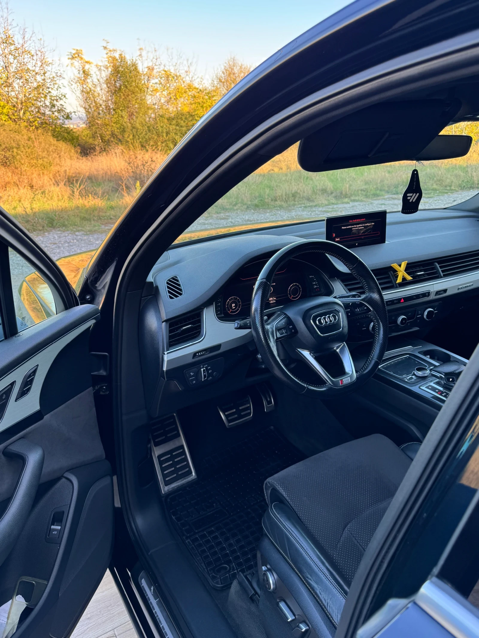 Audi Q7 3.0TDI S-line CERAMIC, снимка 12 - Автомобили и джипове - 54308978