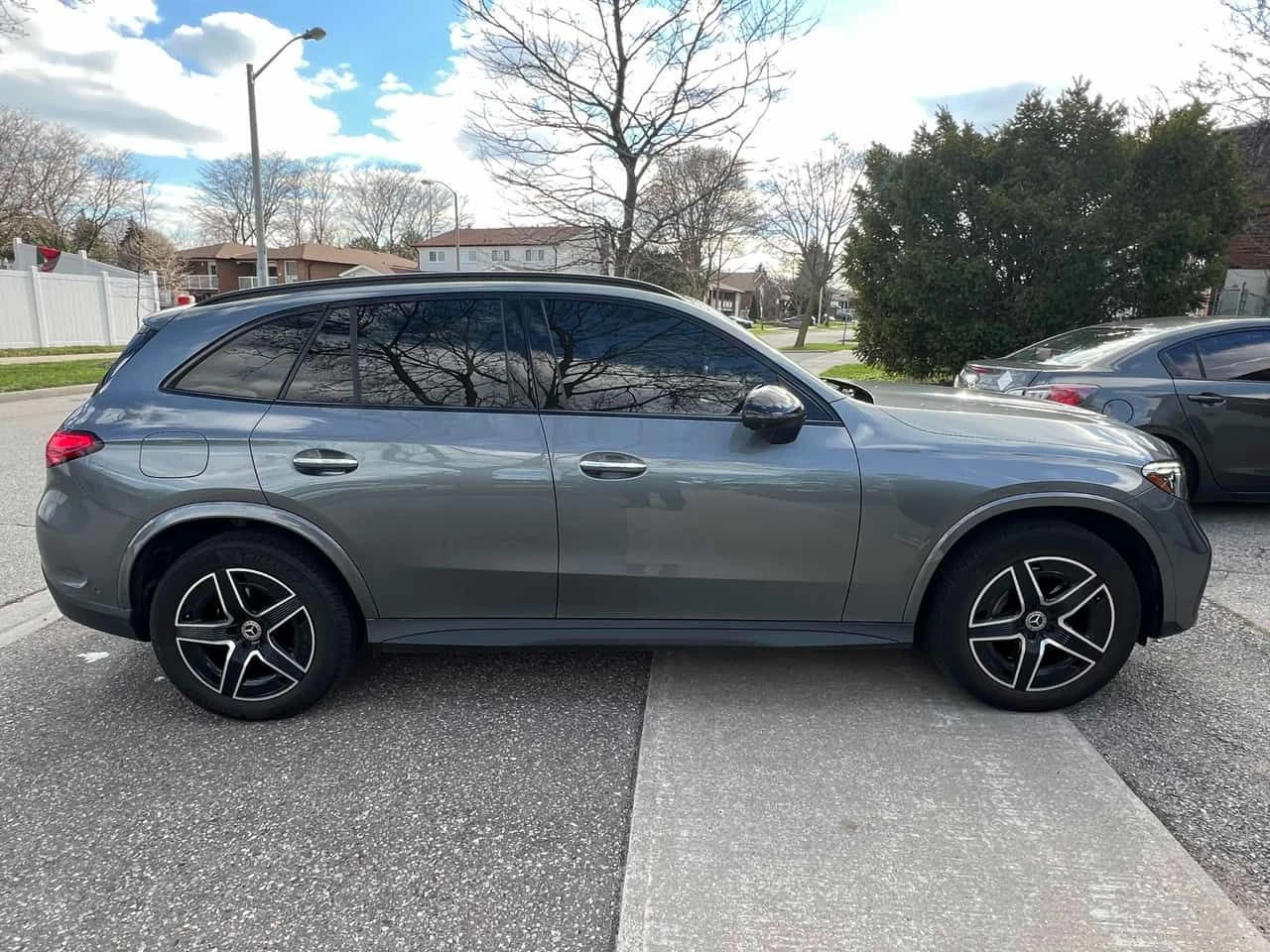 Mercedes-Benz GLC 300 | ПАНОРАМА | DISTRONIC | 360 | BURMESTER | , снимка 3 - Автомобили и джипове - 54445249