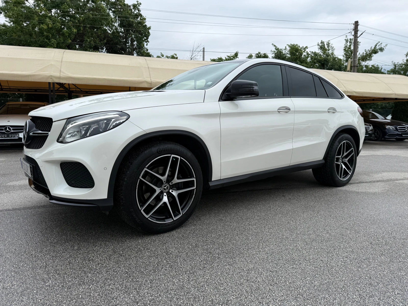 Mercedes-Benz GLE 350 d 4-MATIC AMG 9G-TRONIC ! TOП СЪСТОЯНИЕ !, снимка 6 - Автомобили и джипове - 54878844