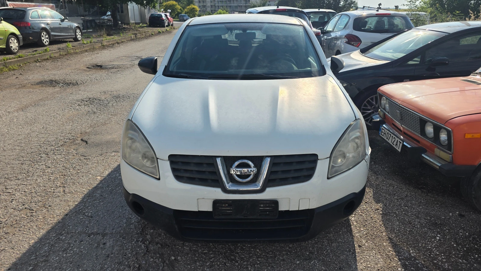 Nissan Qashqai 1.5dci, снимка 12 - Автомобили и джипове - 55038840