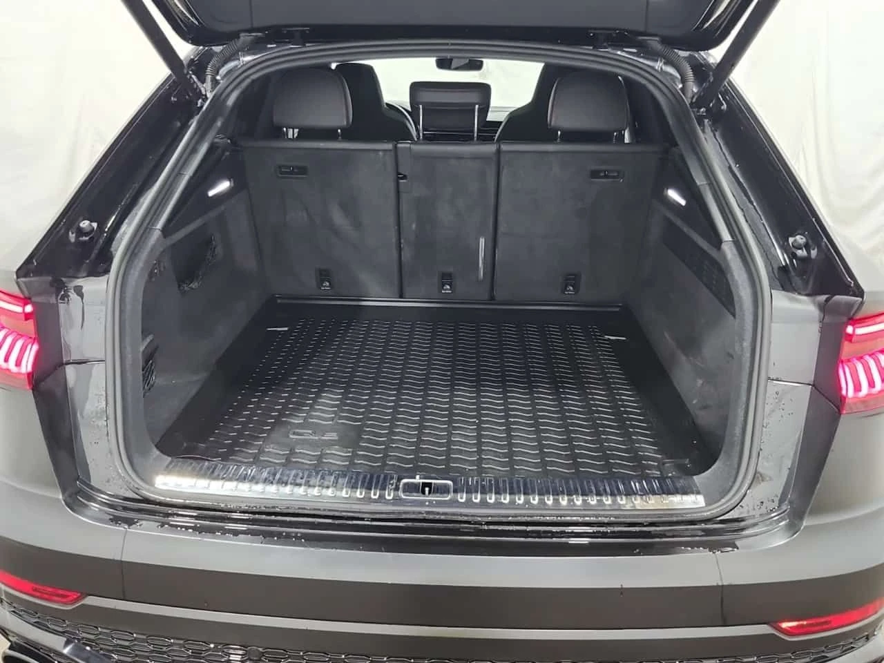 Audi RSQ8 * CARFAX * ����� ��� * 2 ����� *  | Mobile.bg � ����������� 15