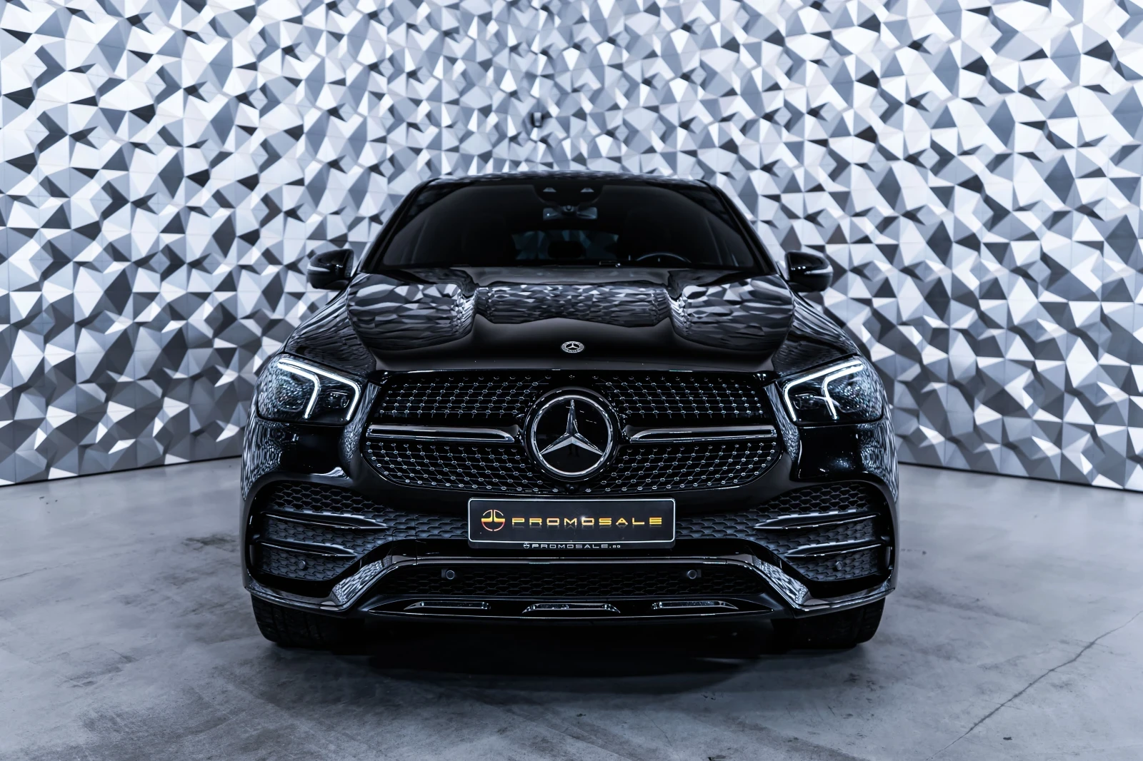 Mercedes-Benz GLE 300 4M* AMG* Burmester* Pano* Обдух* ЛИЗИНГ