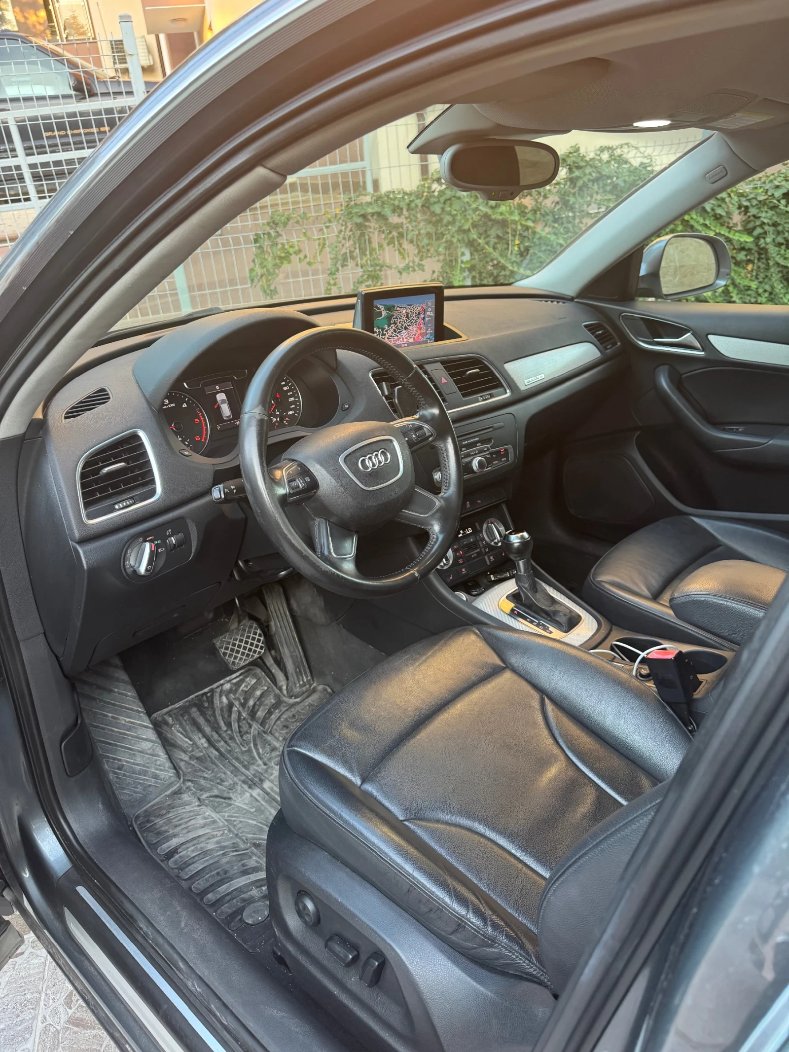 Audi Q3 2TDI S-Line S tronic QUATTRO 360/CAM, снимка 5 - Автомобили и джипове - 55578555