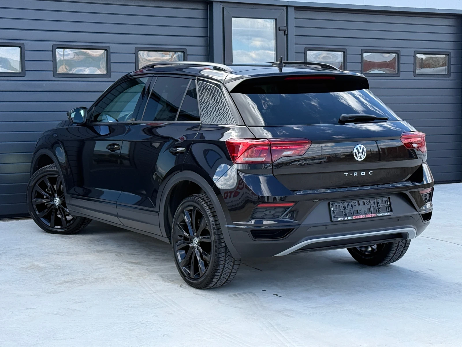 VW T-Roc 1.5TSi, DSG, Digital, Navi, * 148 000км* Уникат!, снимка 4 - Автомобили и джипове - 56106006