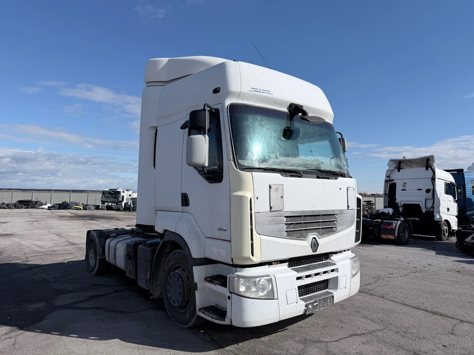 Renault Premium 460 EEV МЕГА - изображение 2