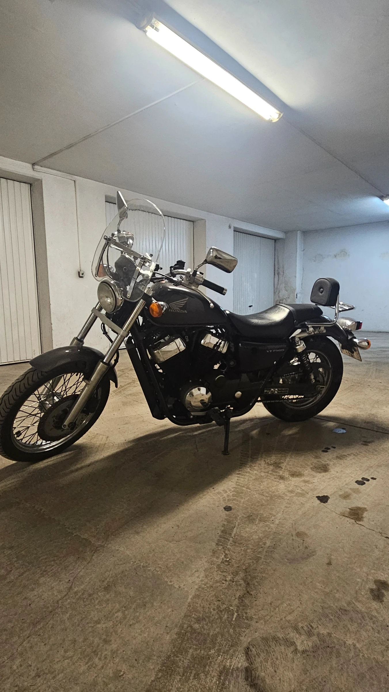 Honda Shadow Vt750 Spirit, снимка 1
