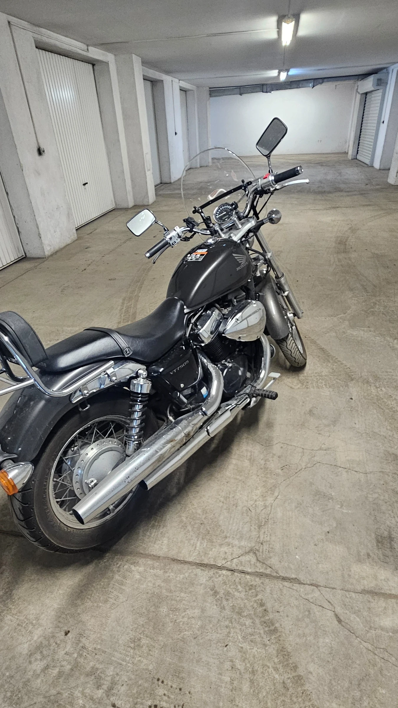 Honda Shadow Vt750 Spirit - изображение 3