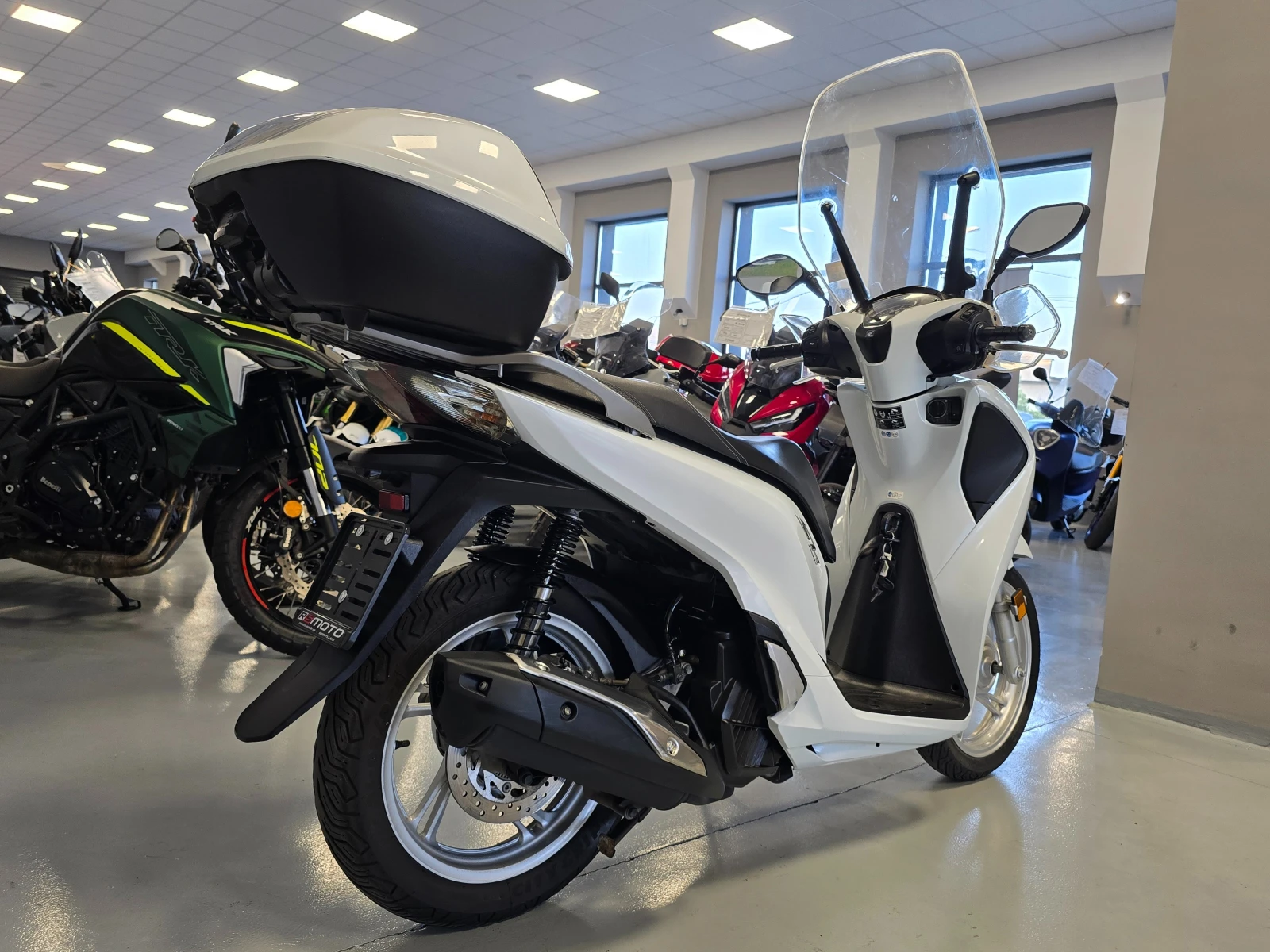Honda Sh 150ie, ABS-Led, 2017г., снимка 4 - Мотоциклети и мототехника - 55527348