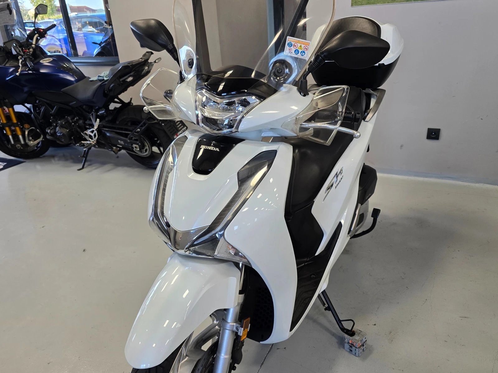 Honda Sh 150ie, ABS-Led, 2017г., снимка 8 - Мотоциклети и мототехника - 55527348