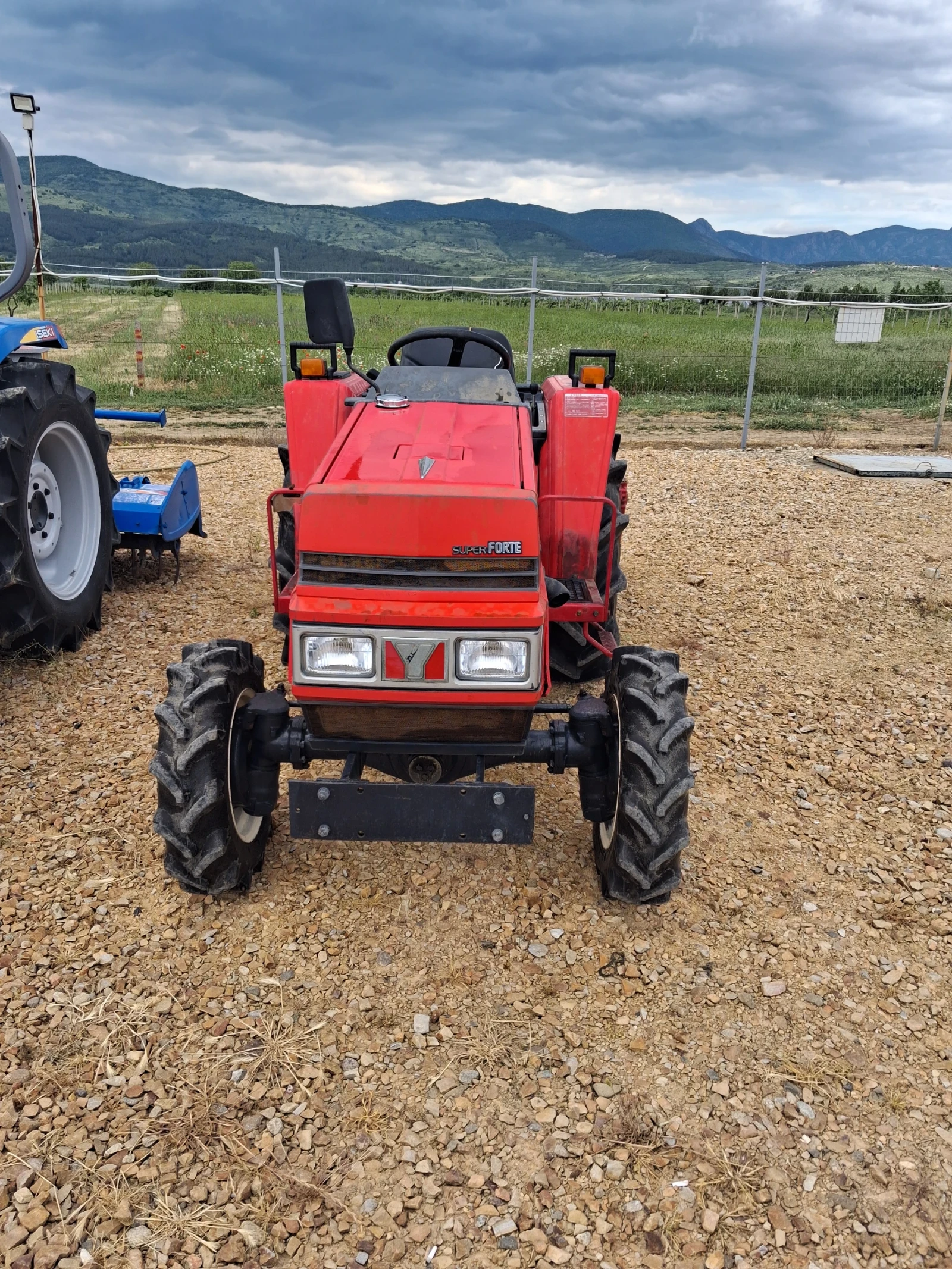 Трактор Kubota Скайтрак 