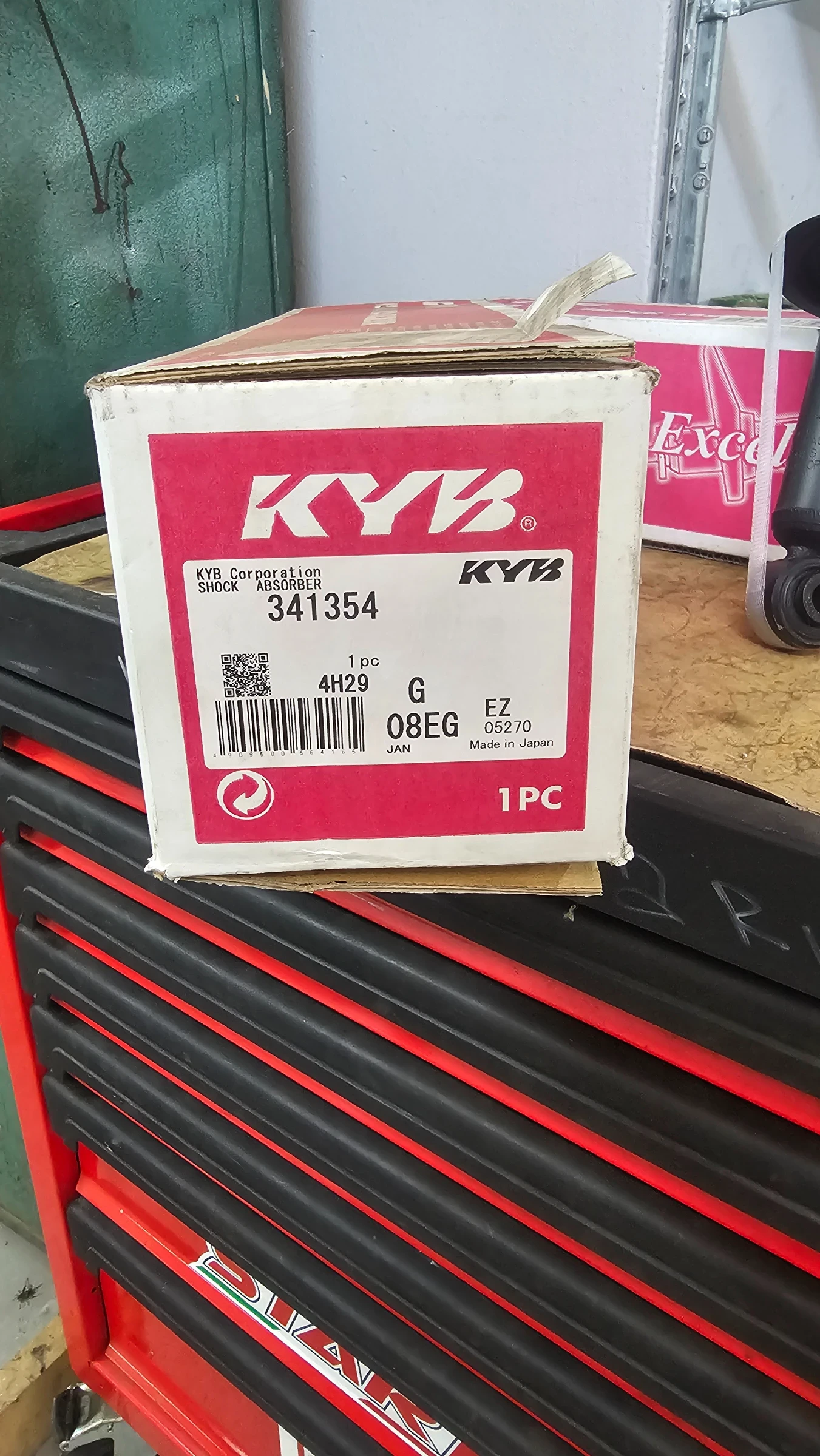 Задни амортисьори Субару Аутбек Б13, снимка 2 - Части - 55486064