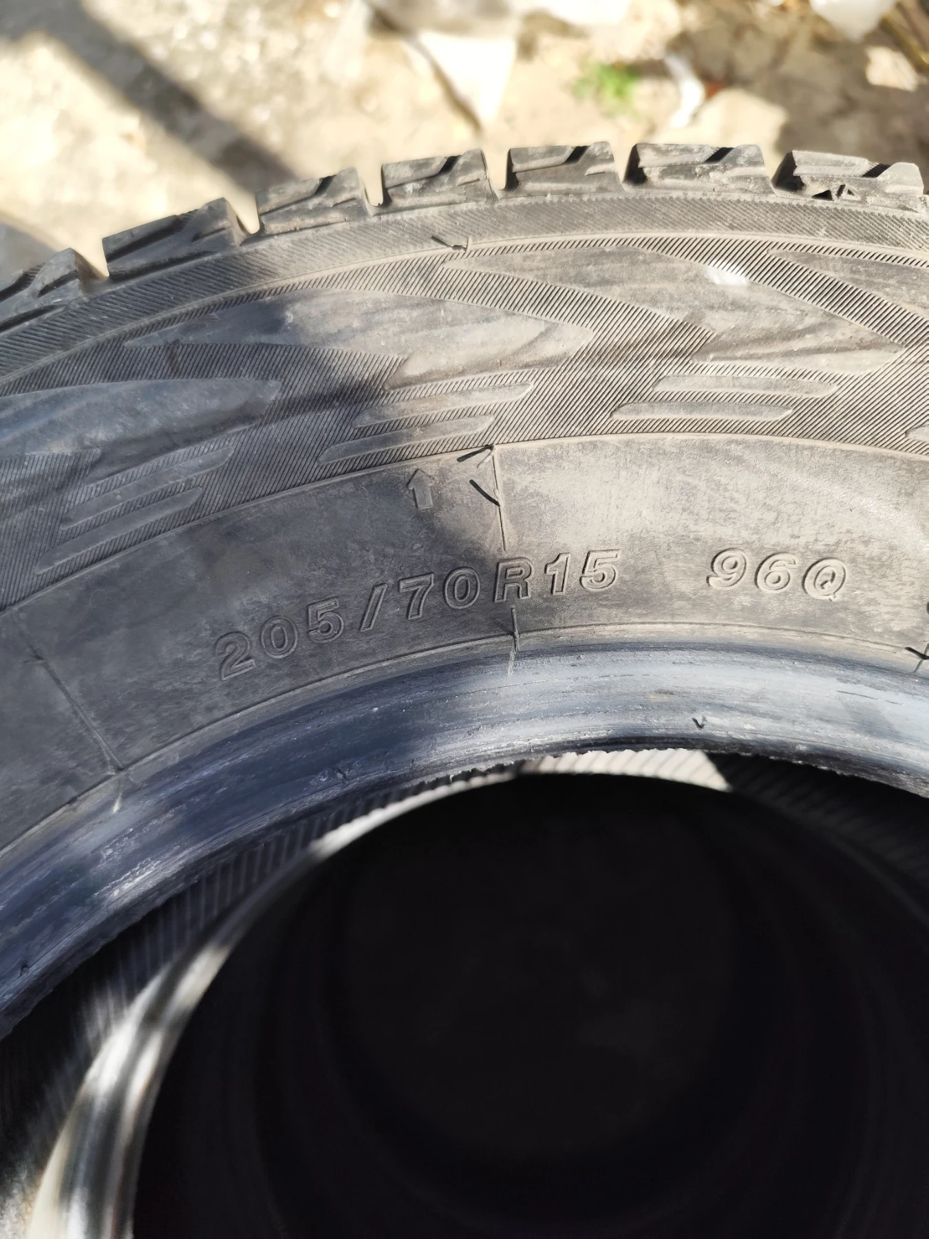 ���� 205/70R15 | Mobile.bg � ����������� 4