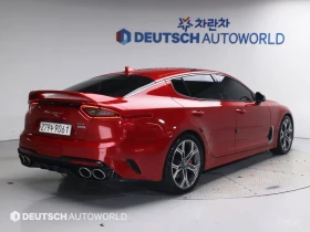 Kia Stinger GT* TURBO* AWD* ХЕДЪП* ОБДУХВАНЕ* 360КАМЕРА* LANE*, снимка 2