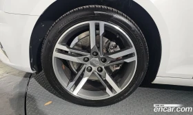Audi A4 40 TFSI Premium, снимка 5